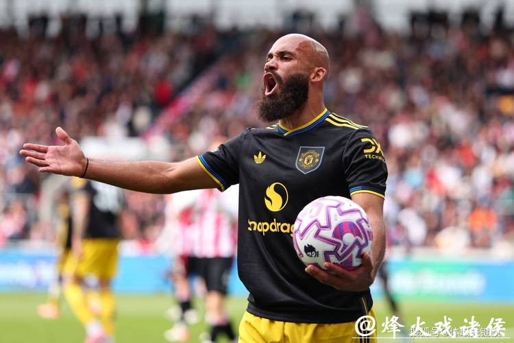 阿莫林曼联不能再乱签人！罗马诺巴萨尤文正密切关注塞内西